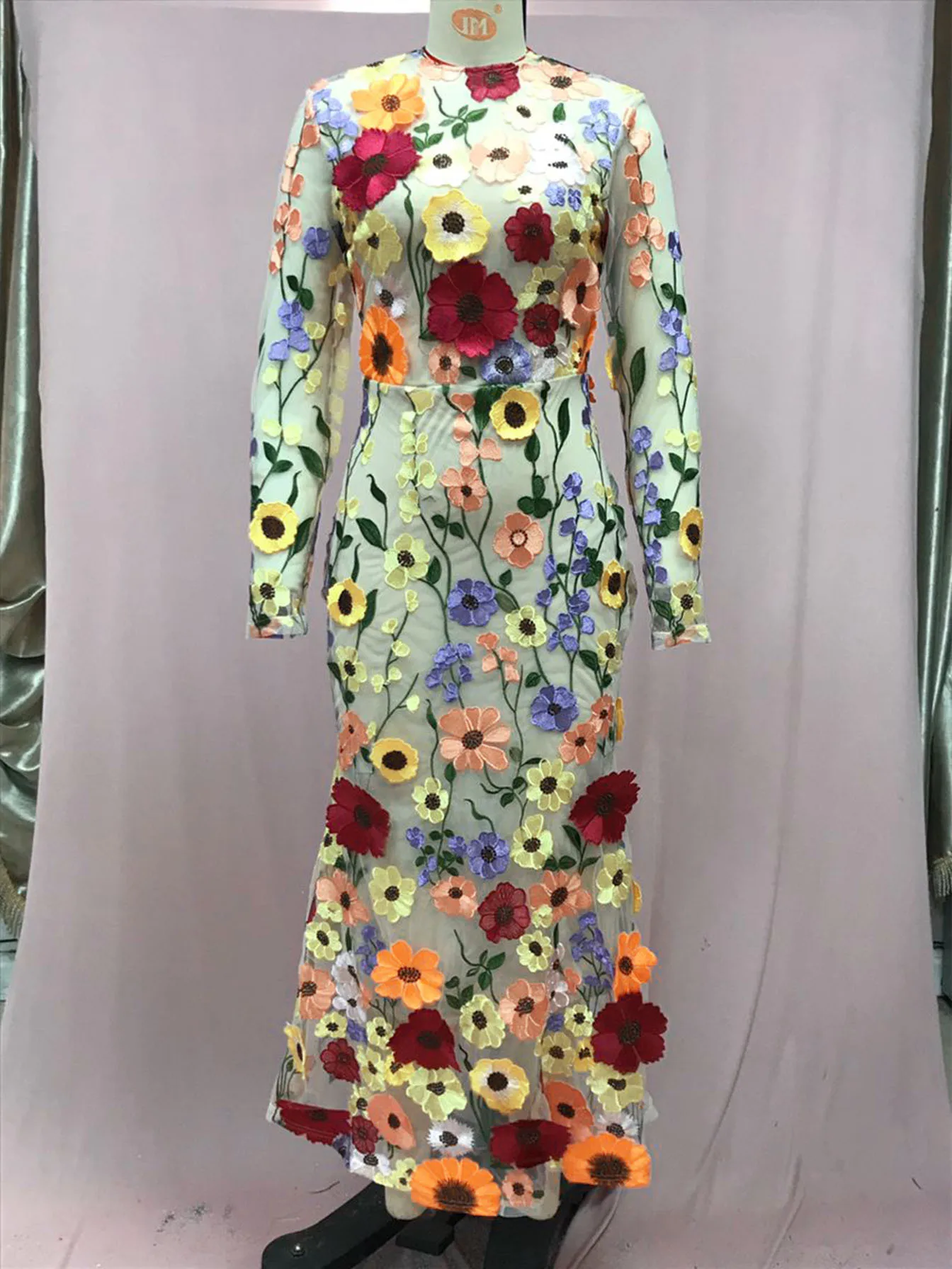 Spring Summer Round Neck Colorful dresses 3D Flower Embroidery Mesh Slim Fit Wrap Hip Fishtail Long lady Dress Lace woman skirt