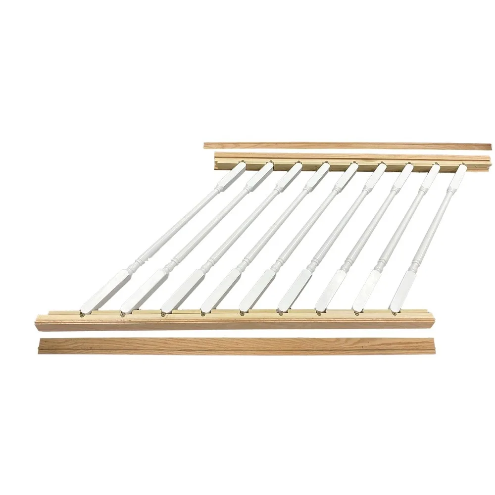 Kit de section de rail d'escalier intérieur avec balustres coloniaux en bois blanc apprêté, style 5141, optique 1 1/4 ", 7 pieds, 6 pouces, râteau