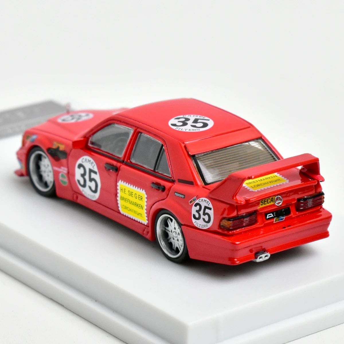 LMLF 1:64 190E W201 2.5-16 Evo Red Pig 35# Diecast Model Car