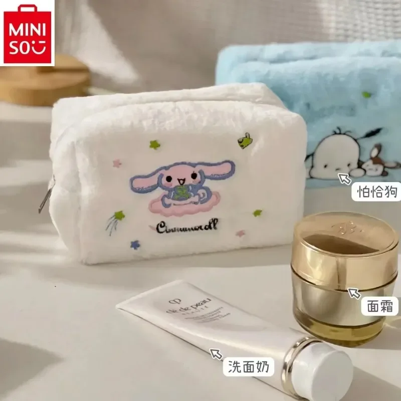 MINISO Sanrio мультфильм Hello Kitty вышитая косметичка для женщин милая Kuromi большая емкость плюшевая сумка для хранения