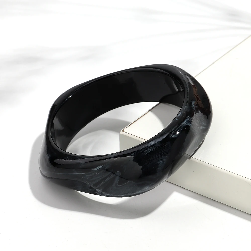 Bohomia Acryl Verklaring Onregelmatige Geometrische Dikke Armbanden voor Vrouwen Hars Kleurrijke Overdreven Bedelarmband Sieraden Geschenken