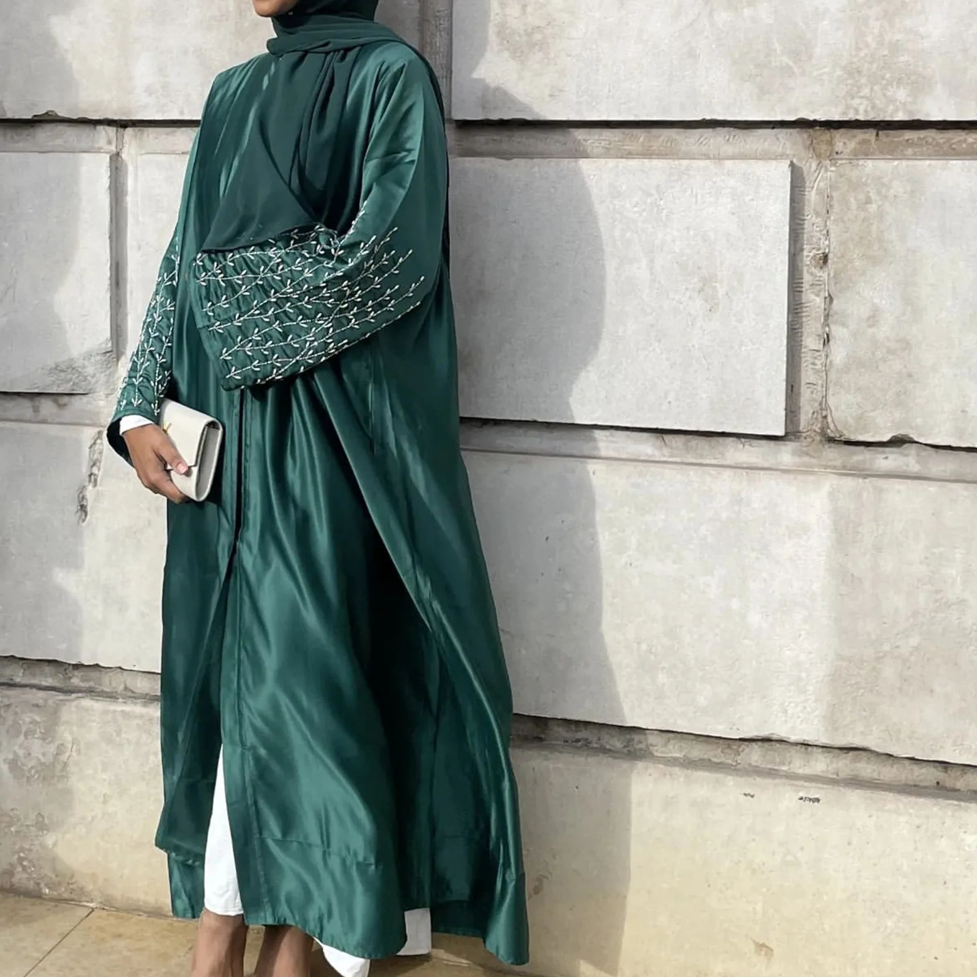 Fashion Muslim Abaya Satin Pearl Embellishment Beaded Sleeves Open Abaya Cardigan Medina Silk Arabic Muslim Women Modest Dress