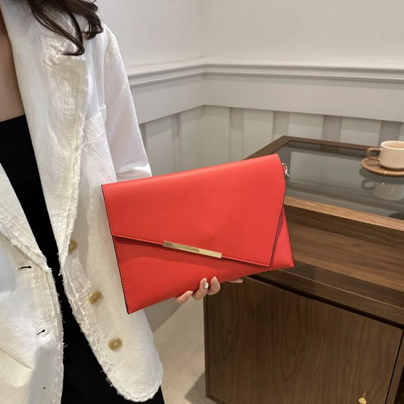 حقيبة كروس جلدية فاخرة جديدة للسيدات موديل 2025 أنيقة ومتينة، مصممة شهيرة، كلاسيكية بسيطة ​