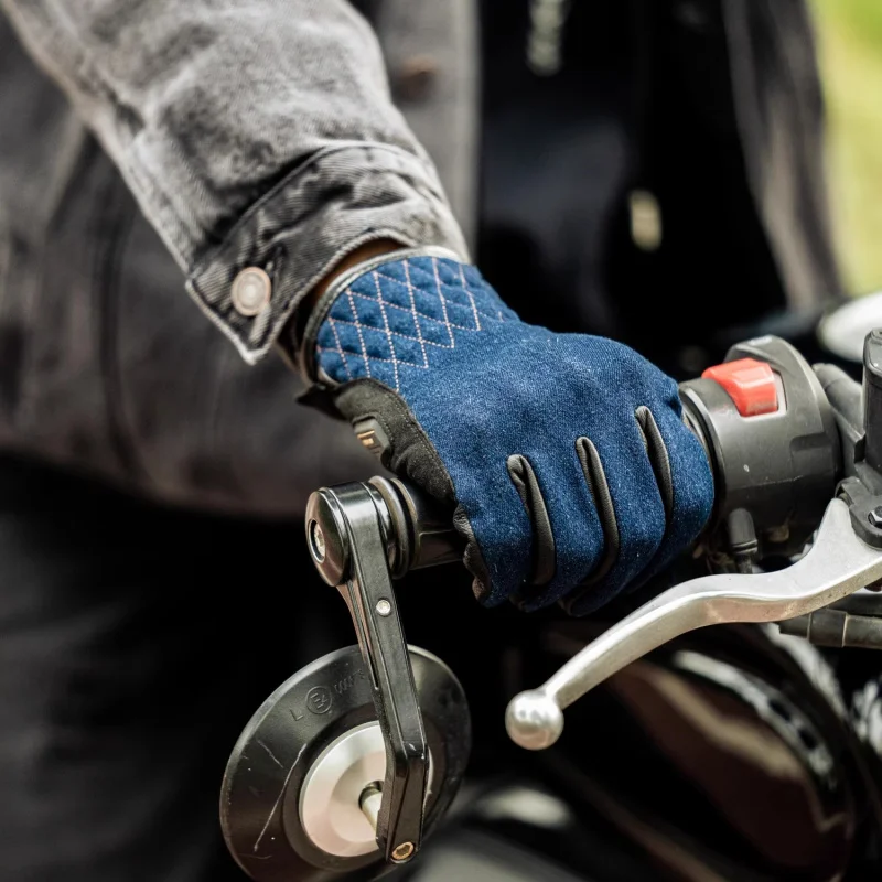 

Unisex Retro Motorcycle Gloves Genuine Sheepskin Windproof & Anti-Slip for Autumn & Winter Riding, Breathable & Durable Guantes