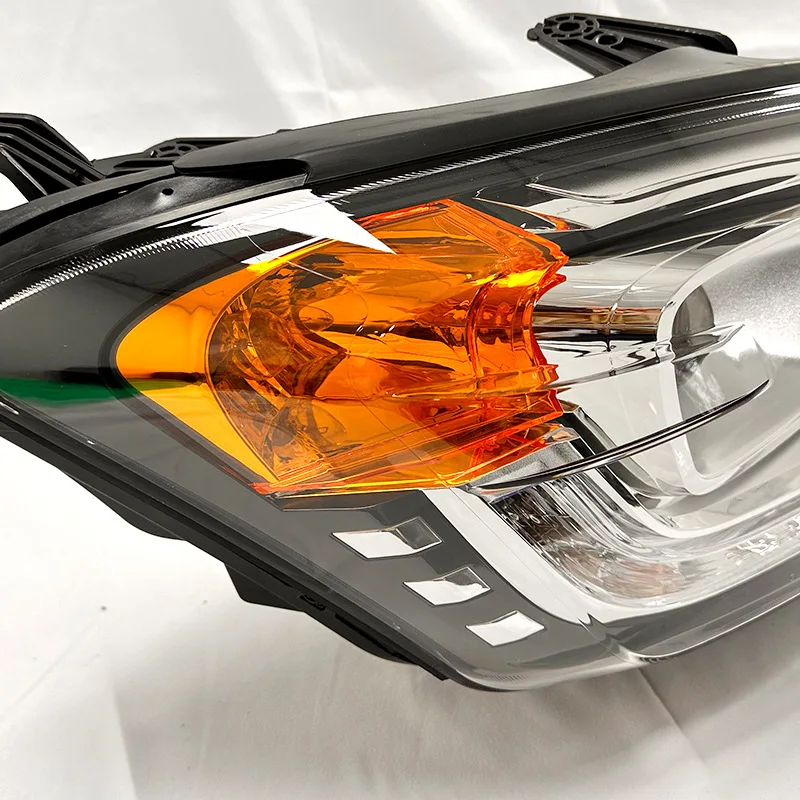 Factory Sales Auto Parts Automotive Lighting Systems Headlight Assemblies  Headlights