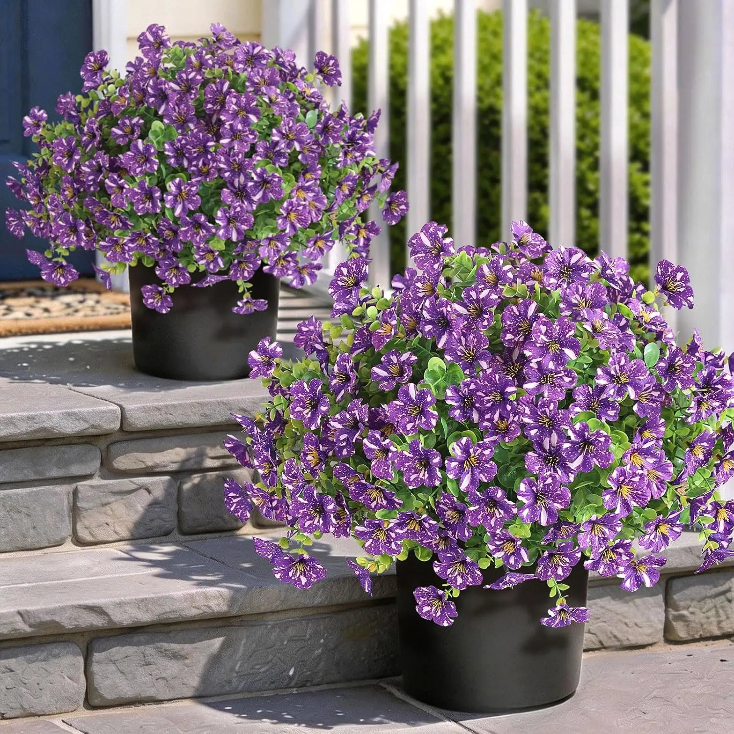 

Набор из 2 искусственных цветочных композиций в горшках, УФ-стойкие искусственные кусты для декора входной двери, двора, фермерского дома, сада