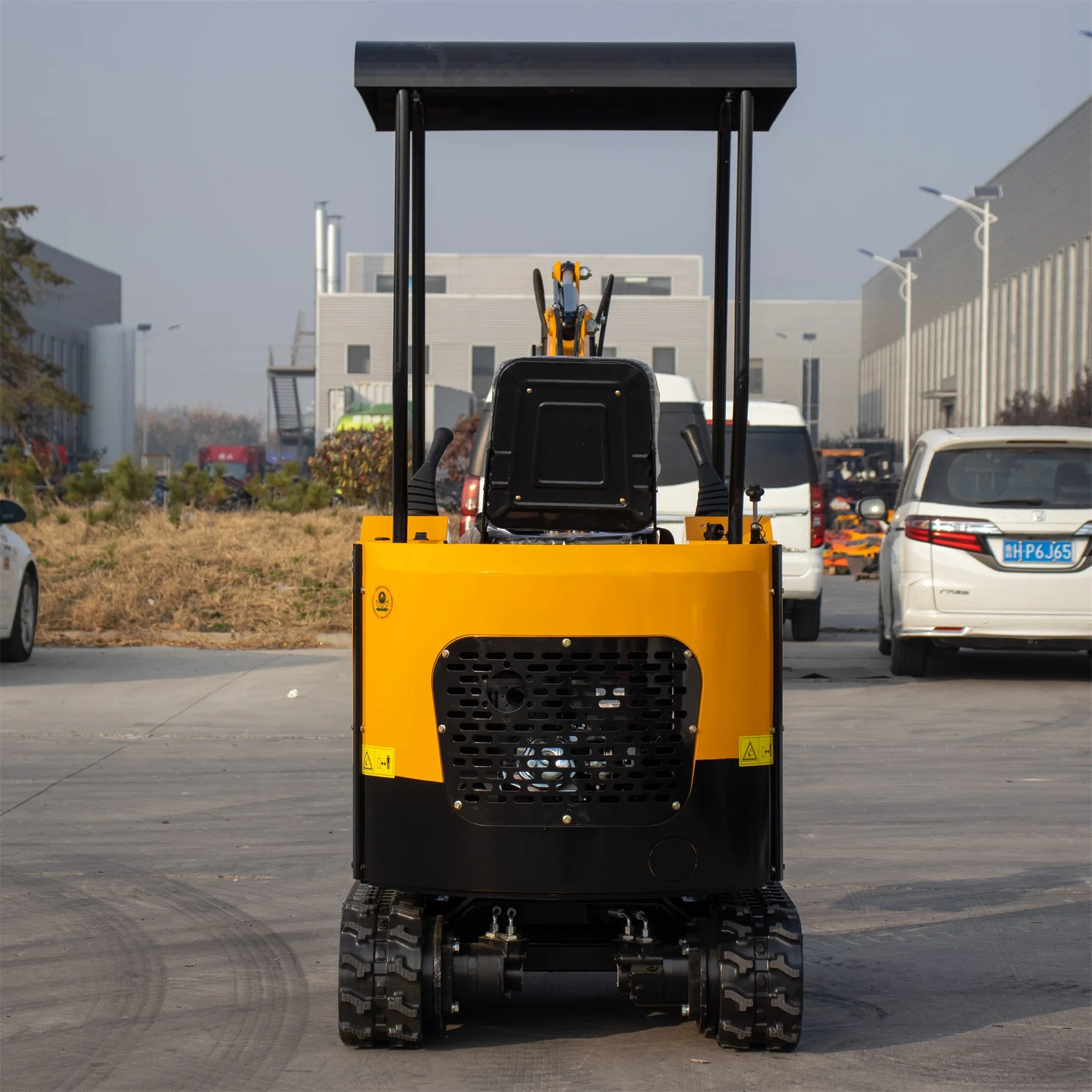 حفارة صغيرة 1.5 طن حفار صغير مجنزرة حفار صغير مع مرفق للبيع