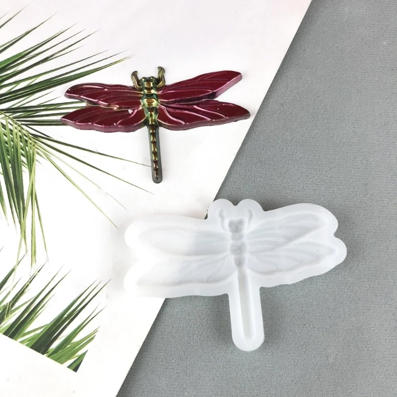 Dragonfly Keychain Silicone Mold Keychain Charms Resin Mold Animal Epoxy Resin Casting Mold for DIY Craft Car Home Decor