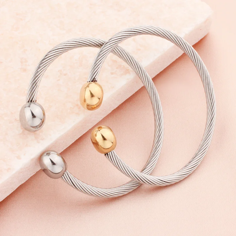 

2024 Hot Selling New Fashion Gold Silver Bracelets High Quality Bangles for Women Men Couple Copper Designer Friendship Custom