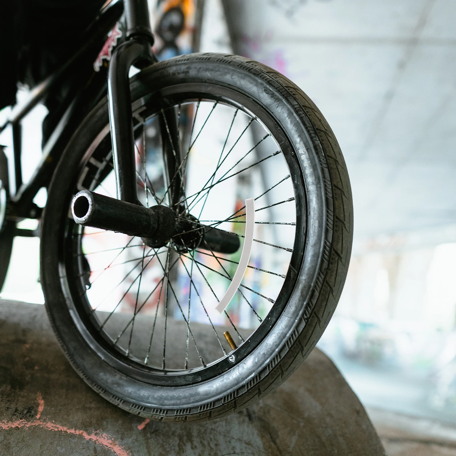 

Reflective Sticker Set Lattice 3m Adhesive Silver Color Decorative Tape for Bike Wheel Group Easy to Stick Outdoor Use