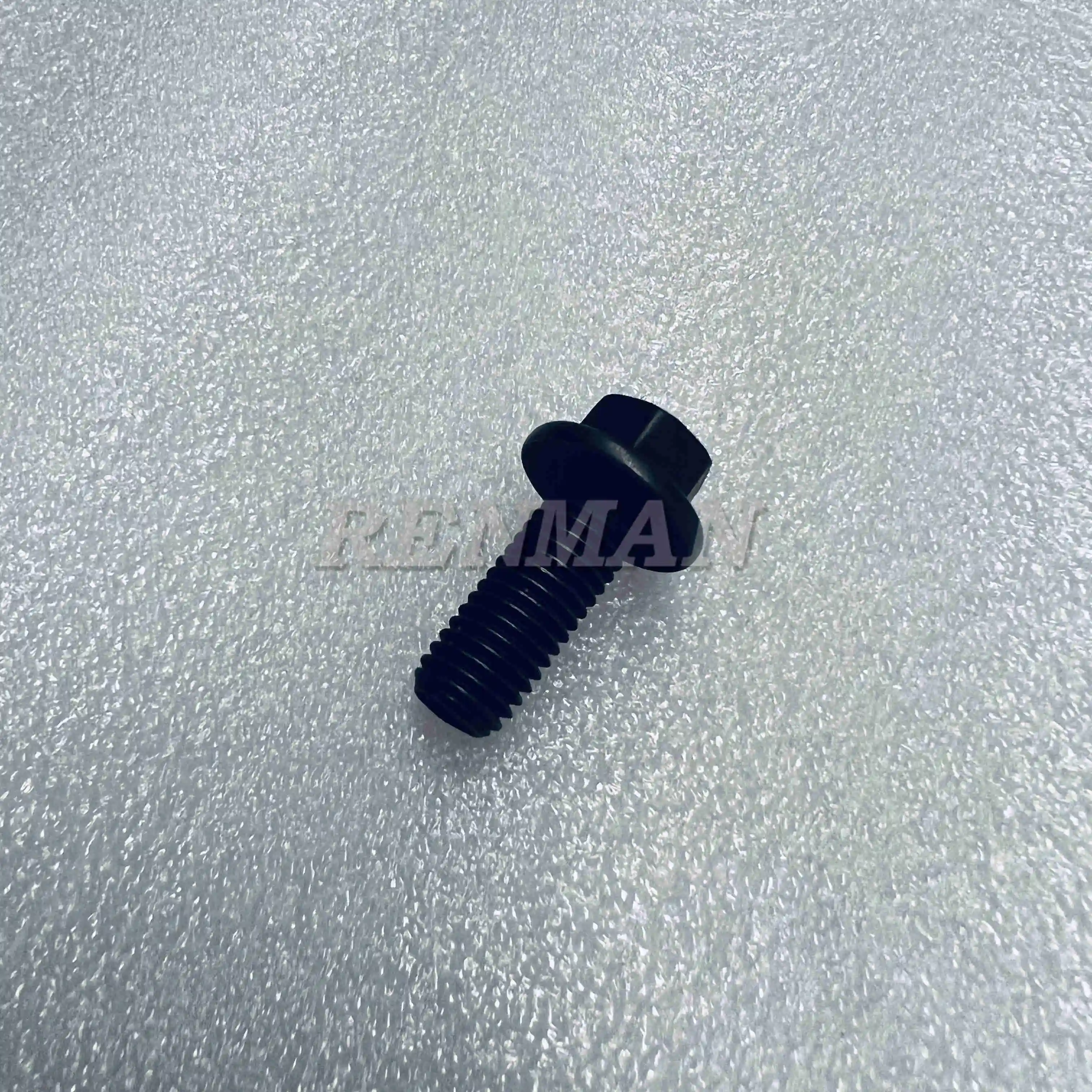 1pcs M11 For Cummins hexagon flange head cap screw 3903112