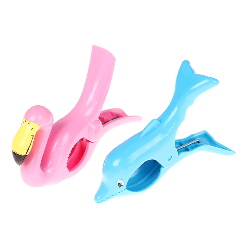 

1PC Cute Cartoon Flamingo Dolphin Parrot Slipper Towel Wind Clip Peg Beach Sunbed Pool Towel Clip Clothespin for Children