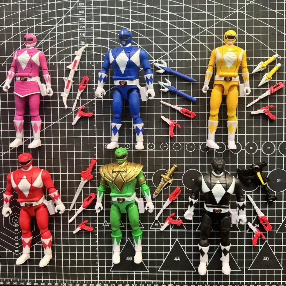 Bonecos de Ação Hasbro Power Rangers: Ranger Vermelho, Ranger Azul, Ranger Rosa, Ranger Verde - Produtos Genuínos em Lote com Modelos Defeituosos