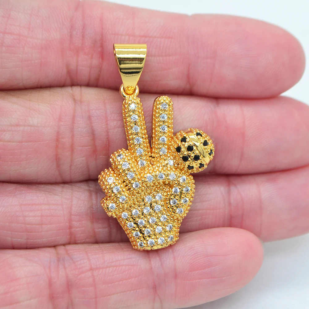 High Quality Gold Color Clear Cubic Zirconia Hand Victory Gesture Microphone Pendant Jewelry