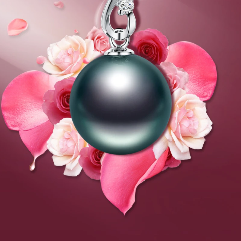 Stunning and Elegant Natural-Looking Tahitian Black Pearl Necklace for Women