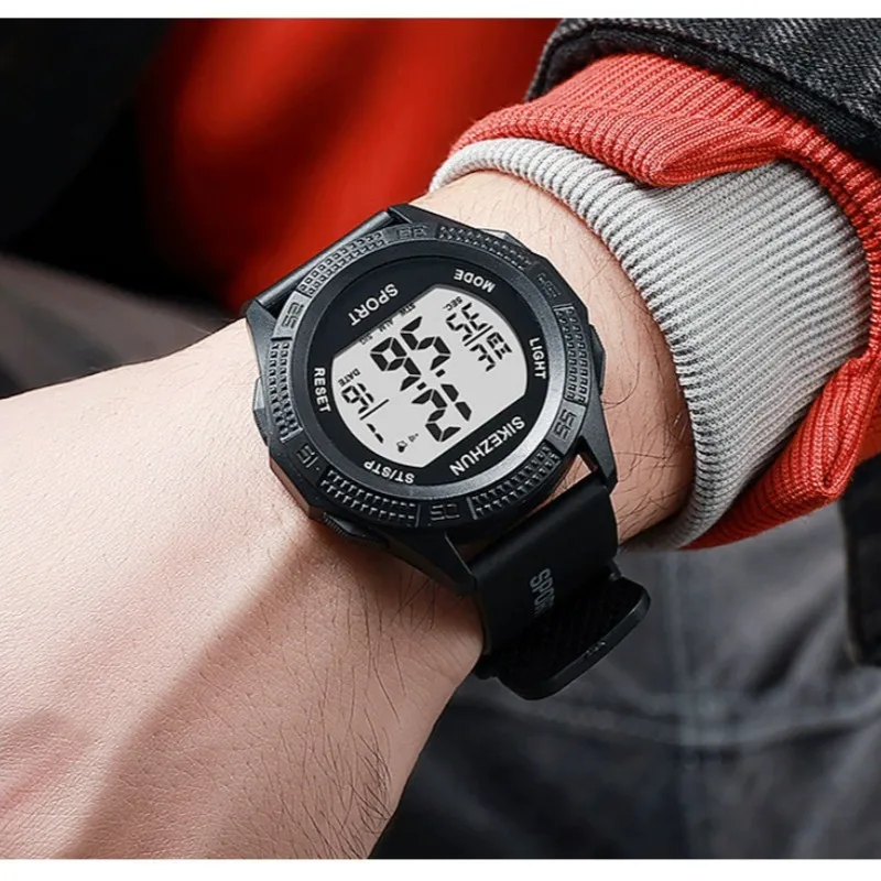 

Электронные часы, многофункциональные студенческие электронные часы с LED-подсветкой.