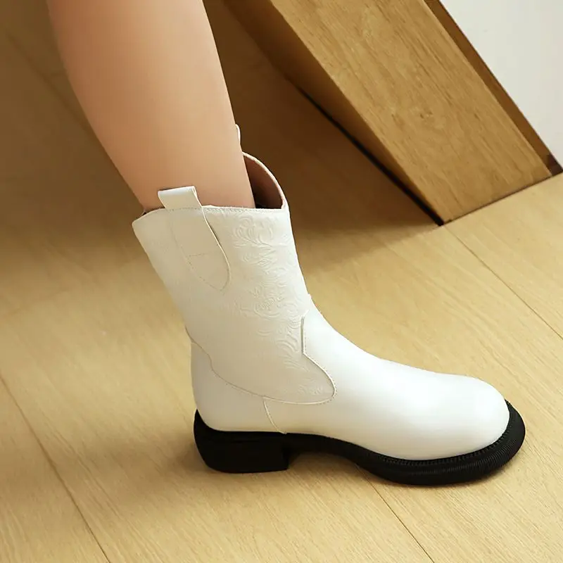 

ORCHALISA Классические женские ботинки в стиле вестерн, модные повседневные ботинки до середины икры Bota с круглым носком на плоской подошве без шнуровки, разноцветная вышивка, большой размер 42 43