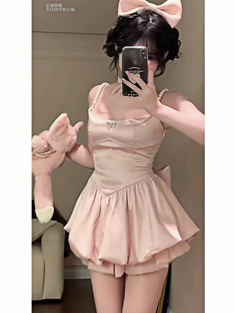 Süßes Satin-Minikleid für Damen, Perlenriemen, Puffrock, süßer Prinzessinnen-Stil, schmale Passform, ärmelloses Kleid, Party, Urlaub, Sommer-Look 2023