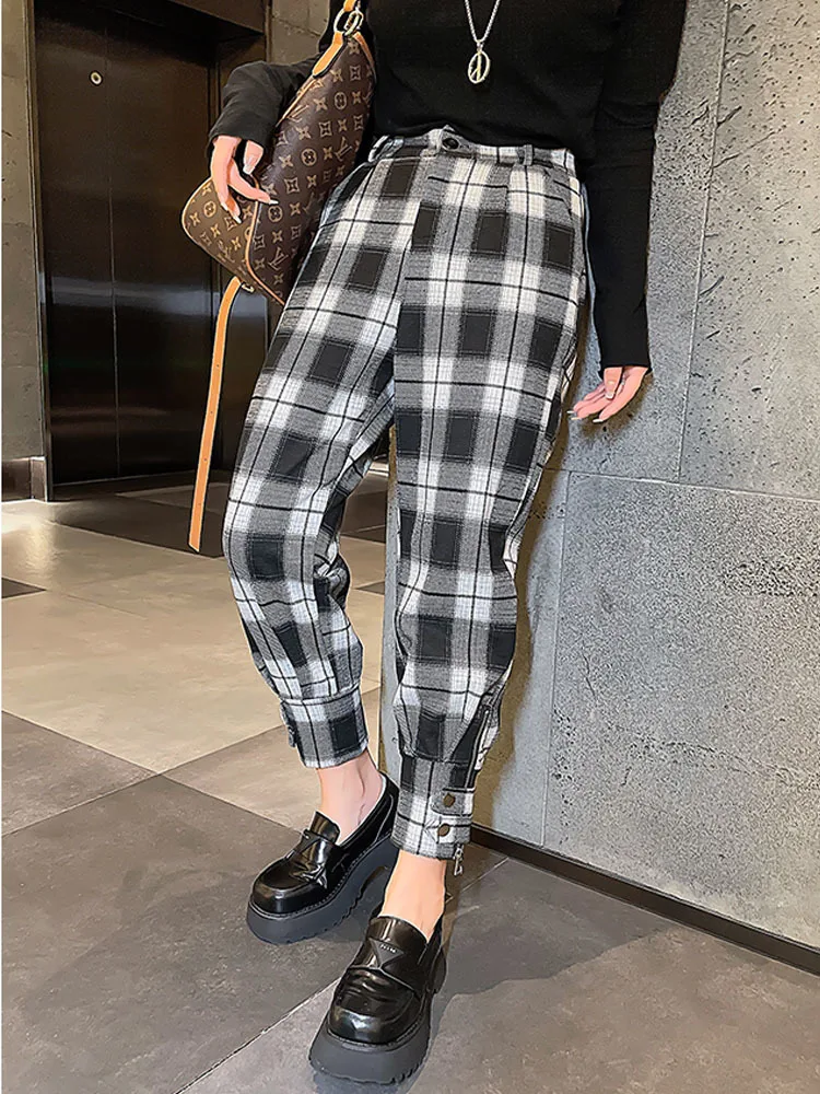 

Women's All-match Loose Retro Check Tapered Pants Winter Thickened Slim Casual Pants 2022 Women Commuter Plaid Trousers