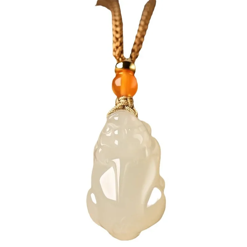 天然和天翡翠小貔貅ペンダント翡翠装飾中国風ユニセックスジュエリーホリデーギフト