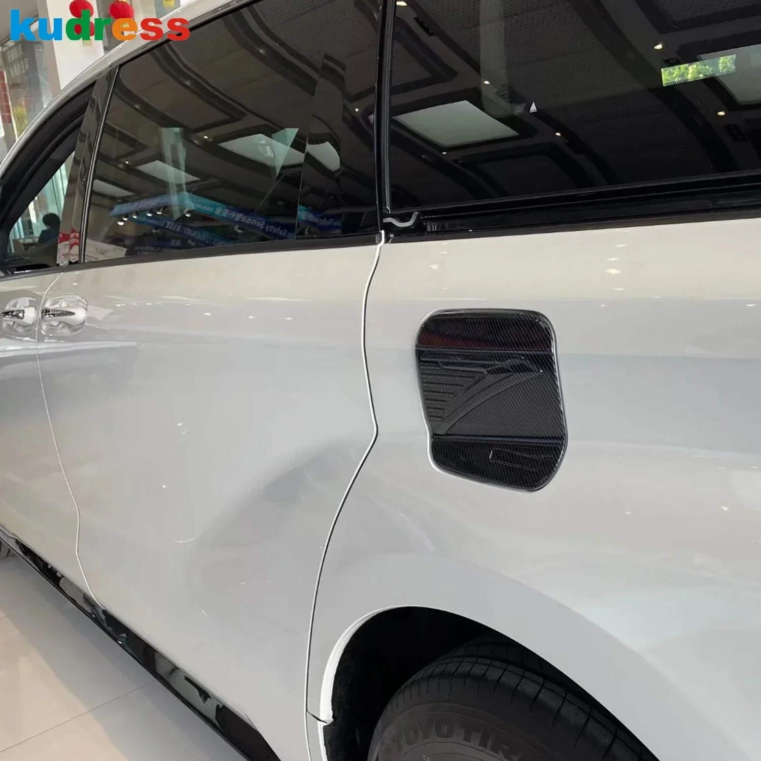 

For Toyota Sienna 2021 2022 2023 2024 2025 Carbon Fiber Car Gas Fuel Tank Cover Trim Oil Filler Cap Frame Sticker Accessories