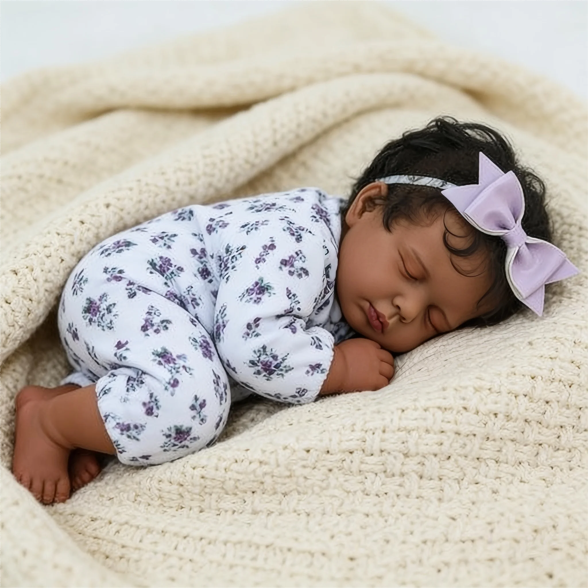 Poupées Reborn de 18 pouces - Nouveau-né réaliste, corps lesté et doux, adorable poupée réaliste poseable - Cadeau pour les enfants de 3 ans et plus