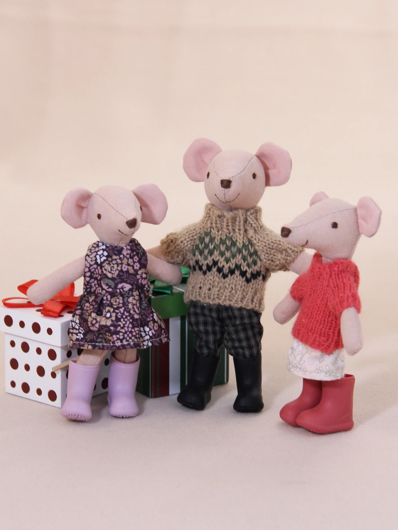 مصغرة محاكاة احذية المطر سيليكون 2 أزواج مناسبة ل 1:12 Bjd Ob11 بيت الدمية ديكور المنزل