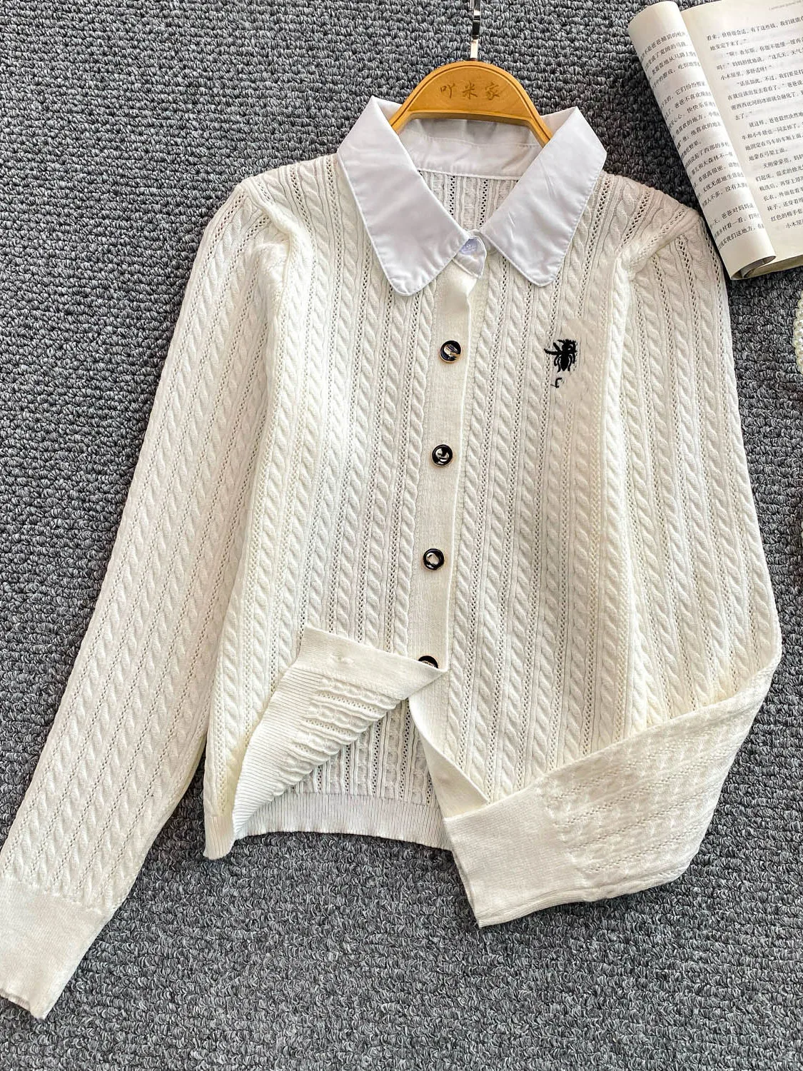 Zoete Jeugdige Twist Splice Kraag Jaet Dames Vroege Herfst Unieke Mooie Enkele Knop Gebreide Trui Pendelen Sle K...