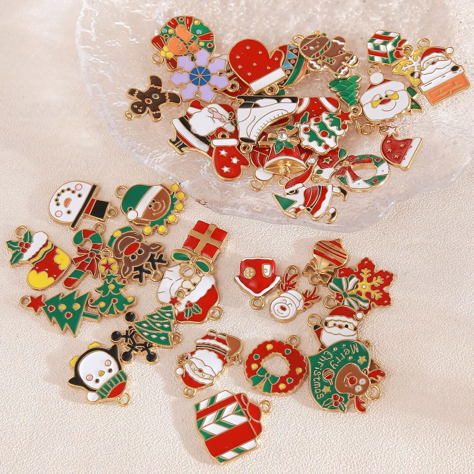 

2PCS DIY Waterproof Jewelry Accessories Stainless Steel Oil Drip Fashion Gold Color Jewelry Christmas Tree Gloves Pendant Charms