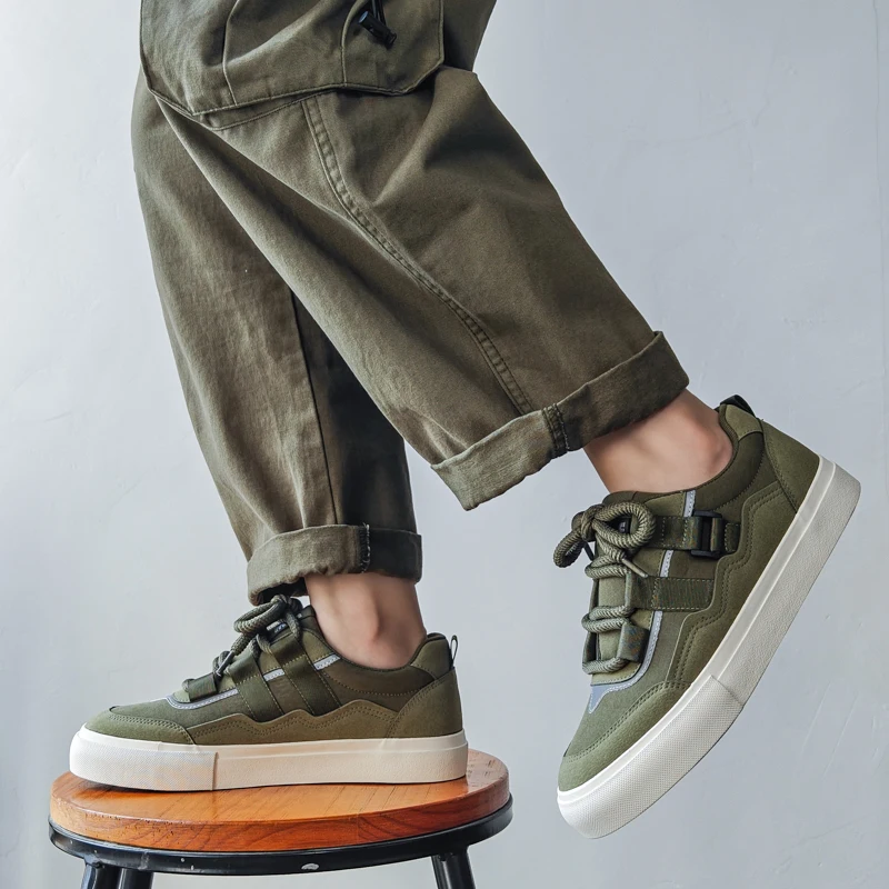 Vintage Green Skateboard Shoes Men Fashion Comfortable Breathable Casual Sneakers For Men Outdoor Non-slip Men's Sports Shoes