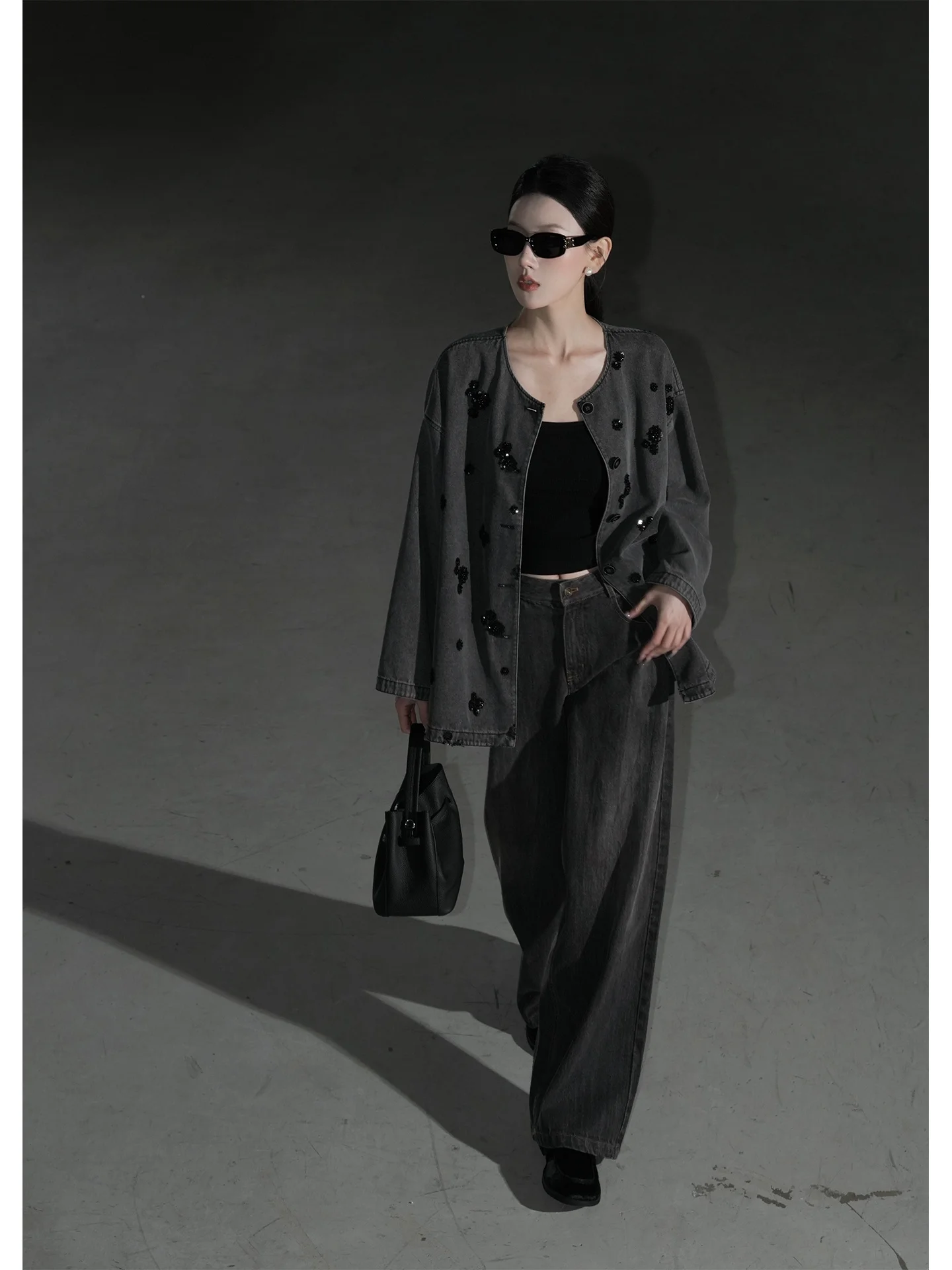 

Комплект Luhe Night Estate: укороченная джинсовая куртка из хлопкового трикотажа с ацетатом и юбка-полусолнце, повседневный стиль, весенняя мода для женщин