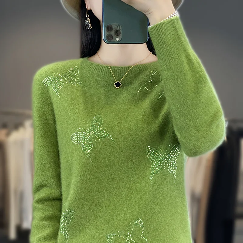 2023 Autumn/Winter New Woolen Sweater Women's Round Neck Long Sleeve Pullover Loose Butterfly Inlaid Diamond Seamless Knitted Sw