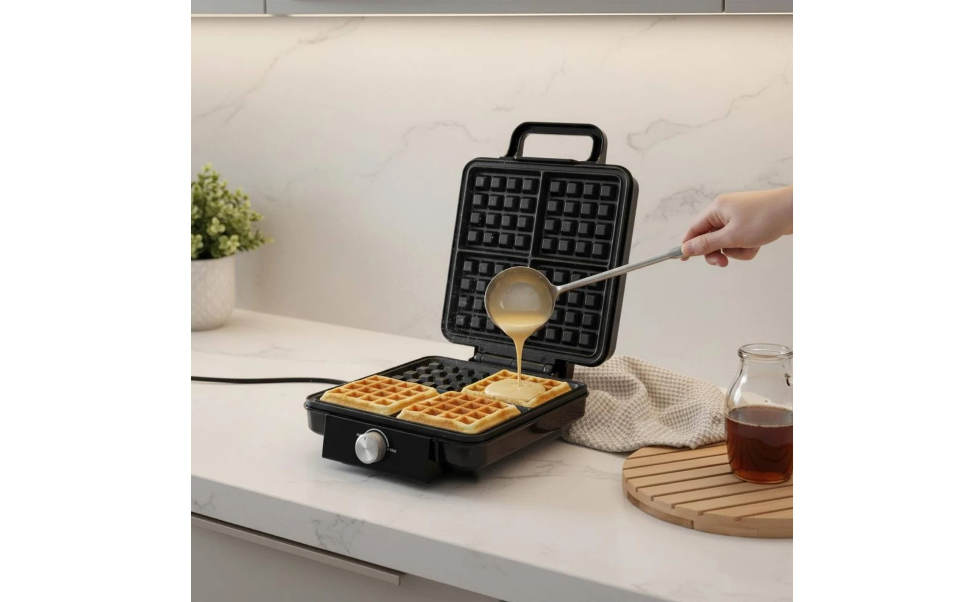 4-Slice Waffle Appliance Non-Stick Coating 4 Slice Waffle Appliance Small Appliance Easy to Clean Heat-Resistant Handle Handle 4-Slice Waffle Appliance Non-Stick Coating 4 Slice Waffle Appliance Small Appliance Easy to Clean Heat-Resistant Handle Handle