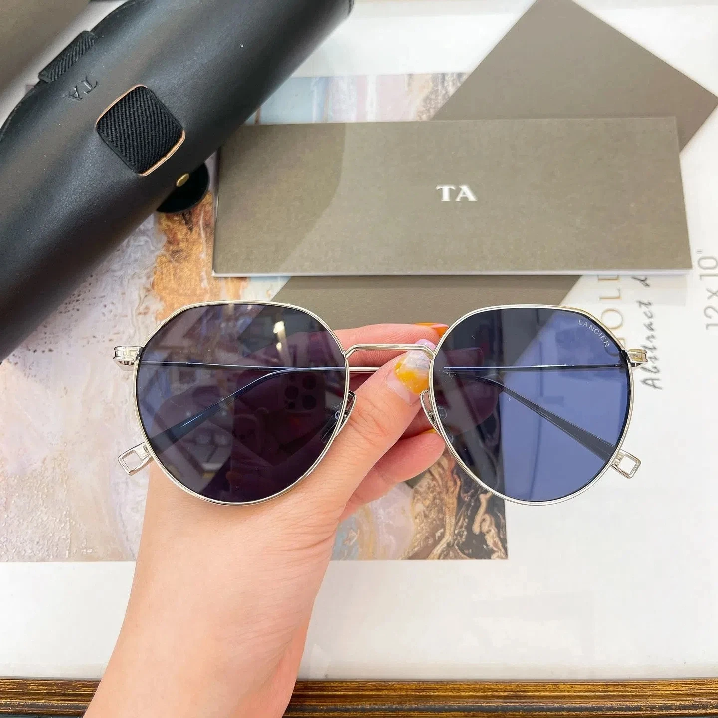 

Original For LIANGCHENDIT DT LANCIER DLX420A Driving Anti-Glare Men Sunglasses Trend Silver Alloy Frame Women Couple Eyewear