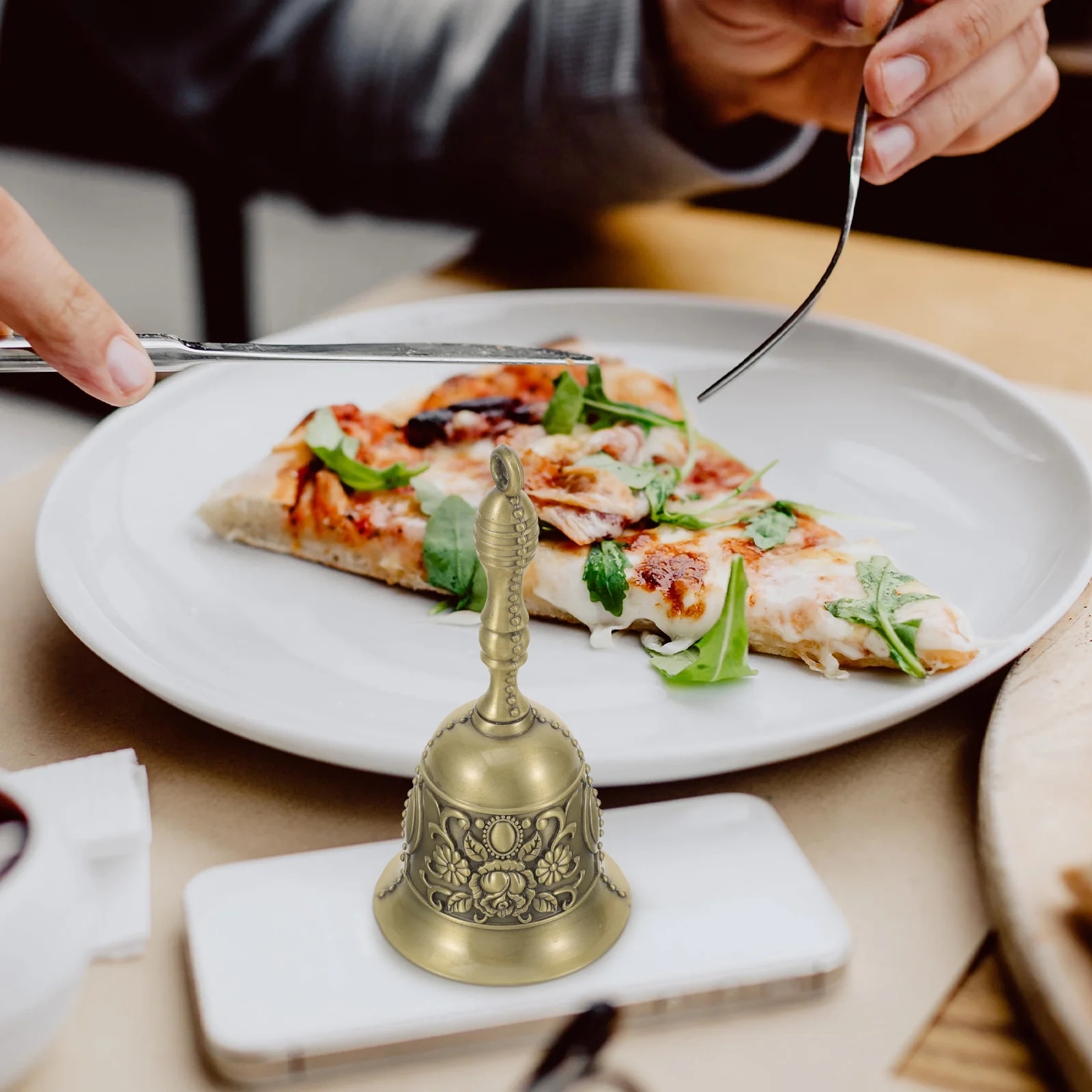 Restaurant Call Bell Vintage Hotel Dish Shaking Chuancai Service Metal Calling Bells
