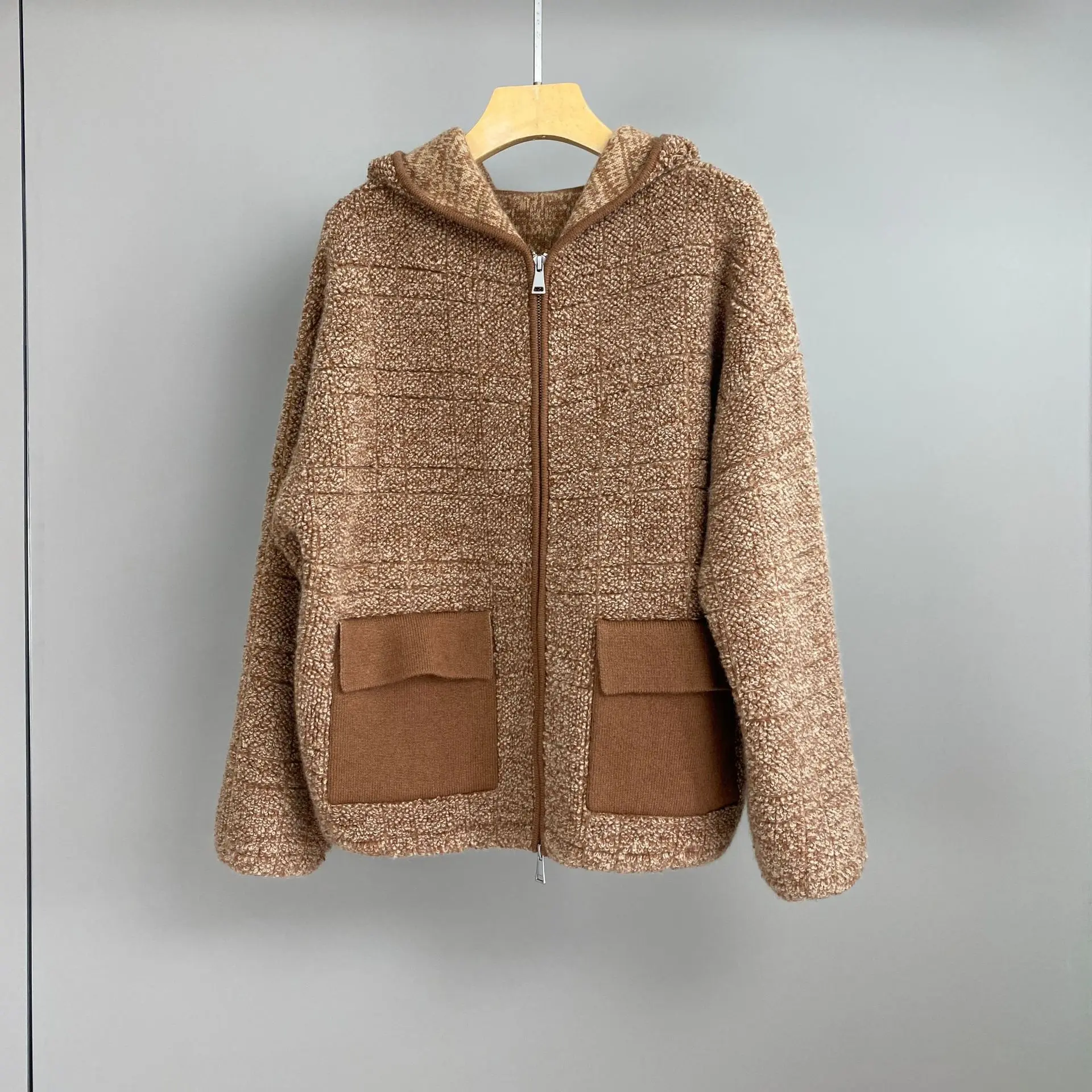 

Новинка осени и зимы 2025 года, кашемировый шерстяной кардиган с капюшоном и вышивкой, модный повседневный свитер, куртка