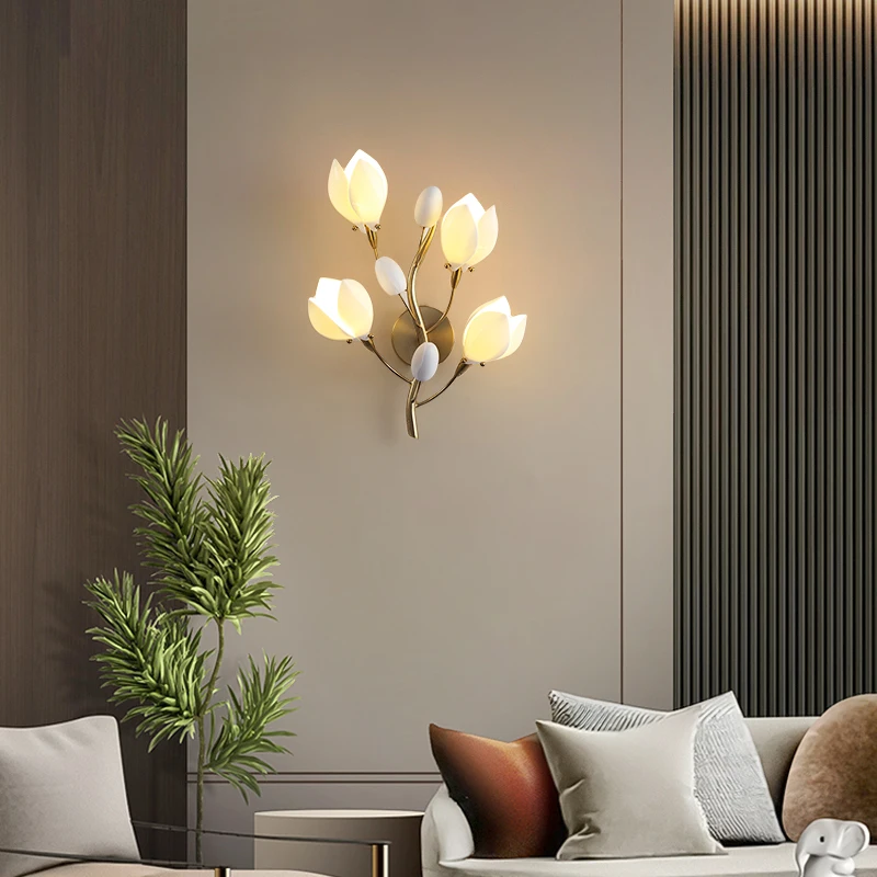 Modern Minimalist Flower Shaped Ceramic Wall Lamp Living Room Sofa Bedroom Wall Light Creative Design Vertical Lighting Fixture