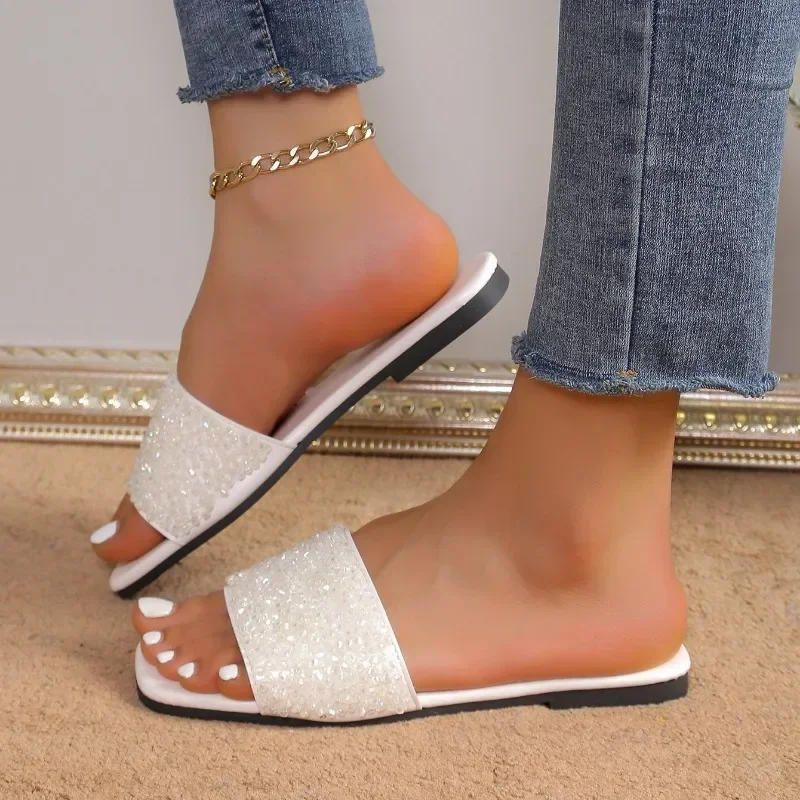 2024 Summer Crystal Women\'s Slippers Open Toed Flat Shoes for Women Fashion Luxury Beach Non-slip Flip Flops Female Zapatos