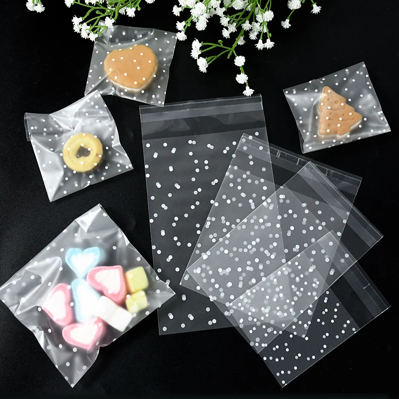 100 Stück transparente Zellophanbeutel aus Kunststoff, gepunktet, für Süßigkeiten, Kekse, Geschenktüte, selbstklebende Süßigkeitenbeutel für Hochzeit, Geburtstag, Party