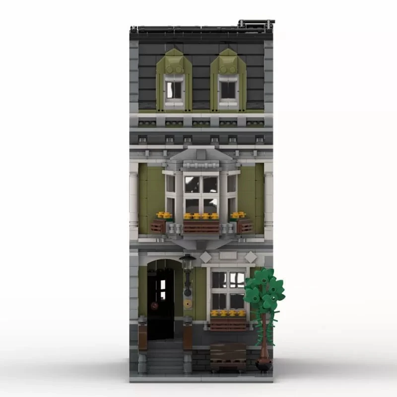 Vintage European Style Town House Building Block Toy With Detailed Facade And Roof Windows Interlocking Brick Set For Adult
