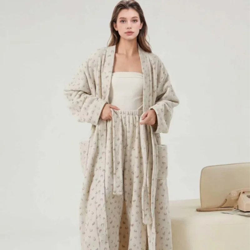 Spot Winter New Coral Fleece Thickened Leopard Print Printed Women's Nightgown Set Extended Bathrobe Simple Comfortable Bathrobe