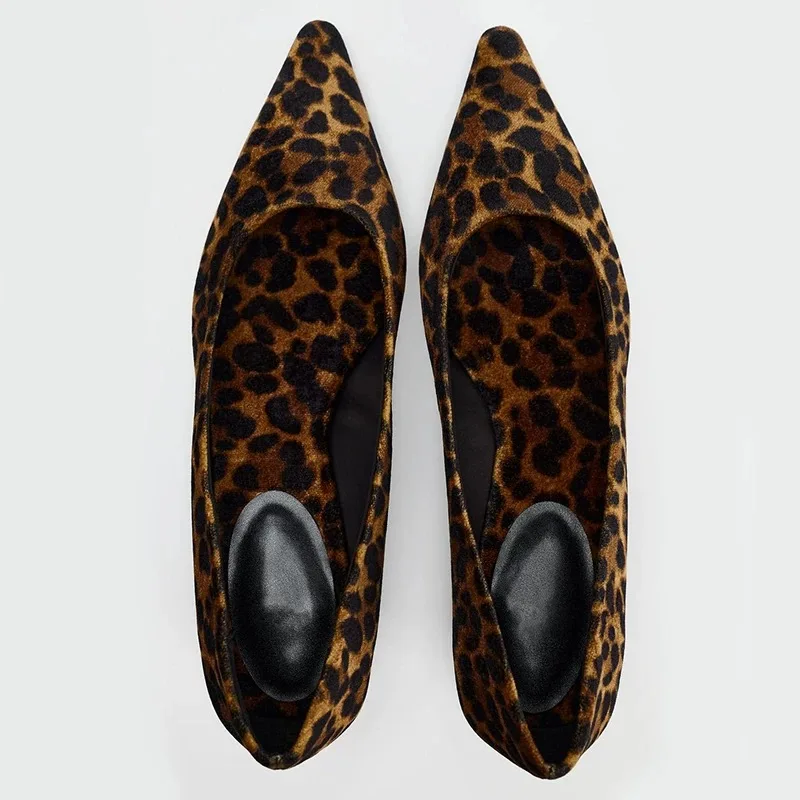 TRAF, zapatos de punta estrecha con estampado Animal para mujer, zapatos planos Retro sin cordones de leopardo, zapatos individuales cómodos de diseño femenino, otoño 2024