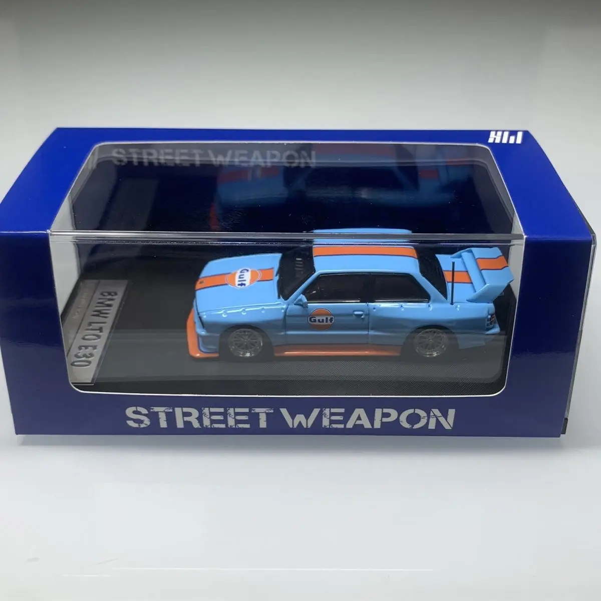 

Литая под давлением уличная модель автомобиля в масштабе 1:64 BMW M3 E30 LTO Gulf, краска из сплава, Коллекционная игрушка, подарок, сувенир, украшение для дисплея