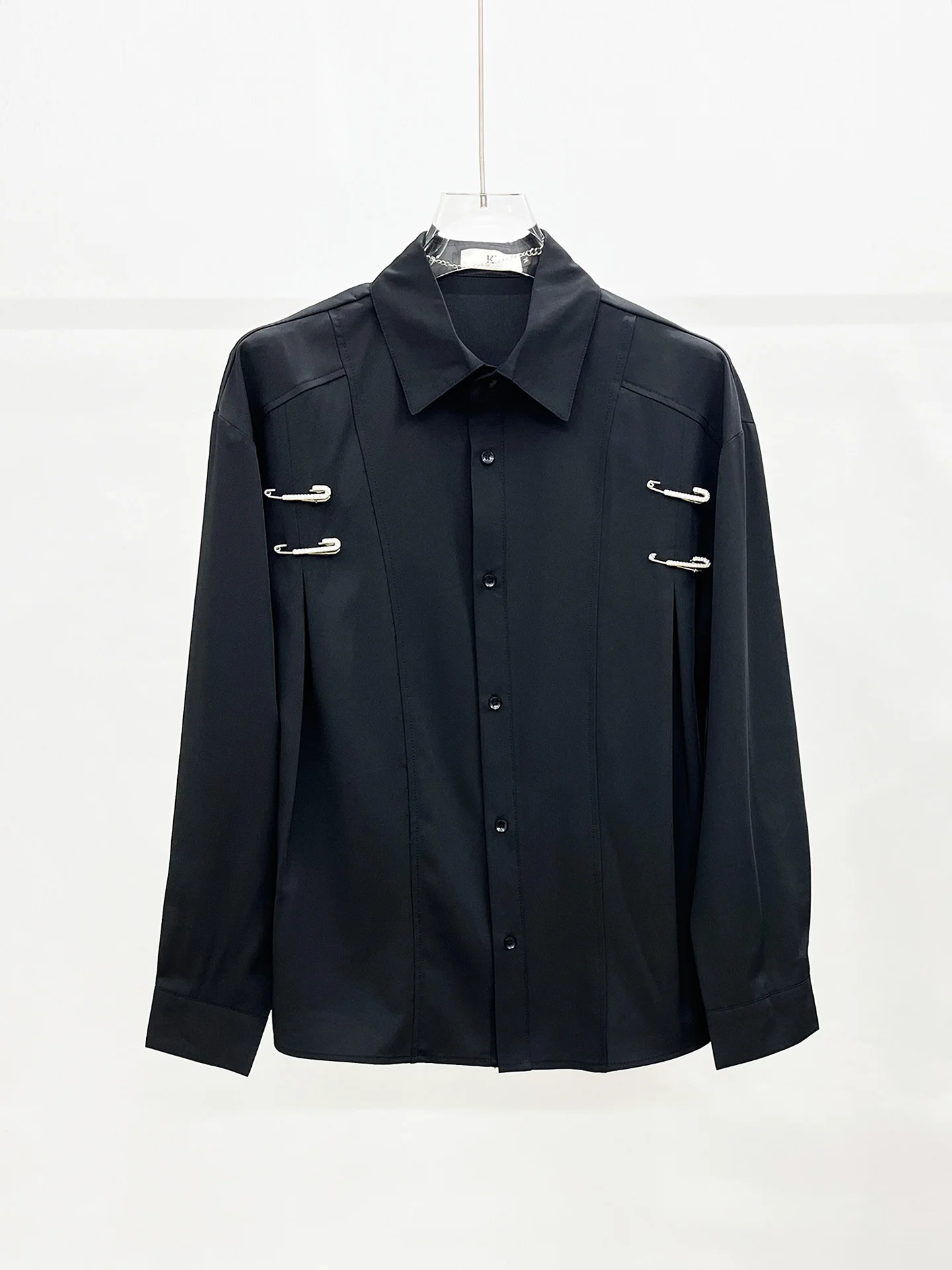 2025 Metal Pin Decorative Shirt for Men Loose Fashion Versatile Long Sleeve Casual Shirts Personalized Trendy Social Party Shirt