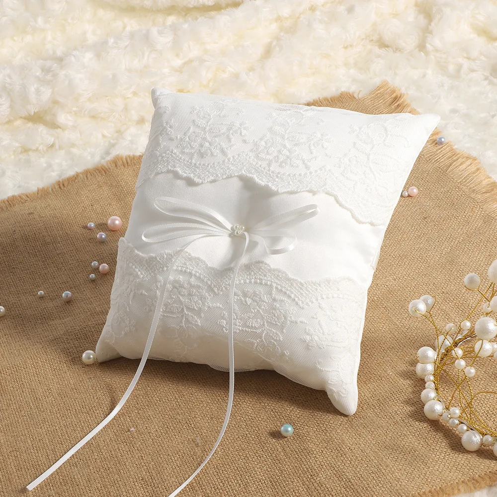 Free Shippig Personalized Wedding Hollow Lace Pearl Ring Pillow Wedding Gifts Wedding Supplies