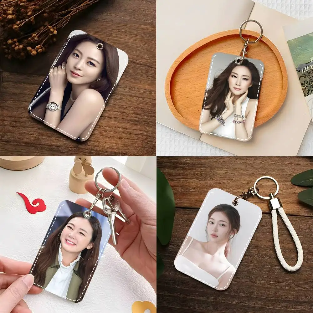 

1pc Timeless Elegant Korean Beautiful Actress C-Choi Ji Woo Card Case Keychain Access Card Bag Key Tag Ring Leather Card Holder