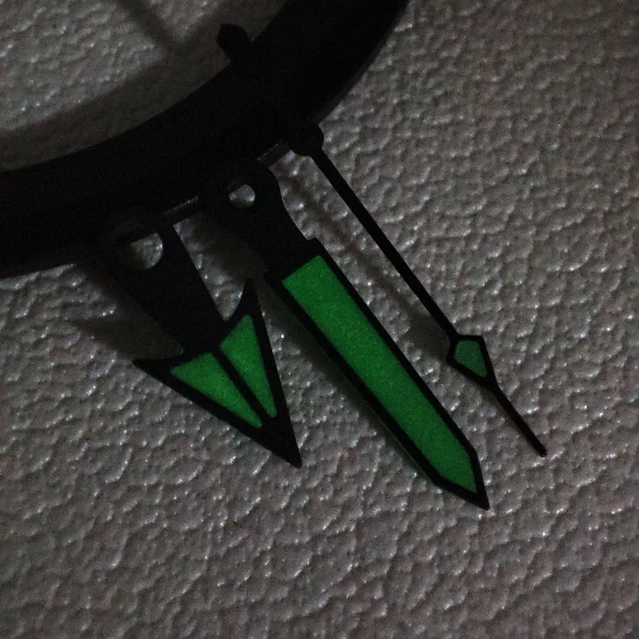 NH35 มือสีเขียวส่องสว่างสีดําน้ํามันสามเหลี่ยมมือนาฬิกาอุปกรณ์เสริม A149 สําหรับ NH34 NH36 NH38 NH70 4R 7S การเคลื่อนไหว