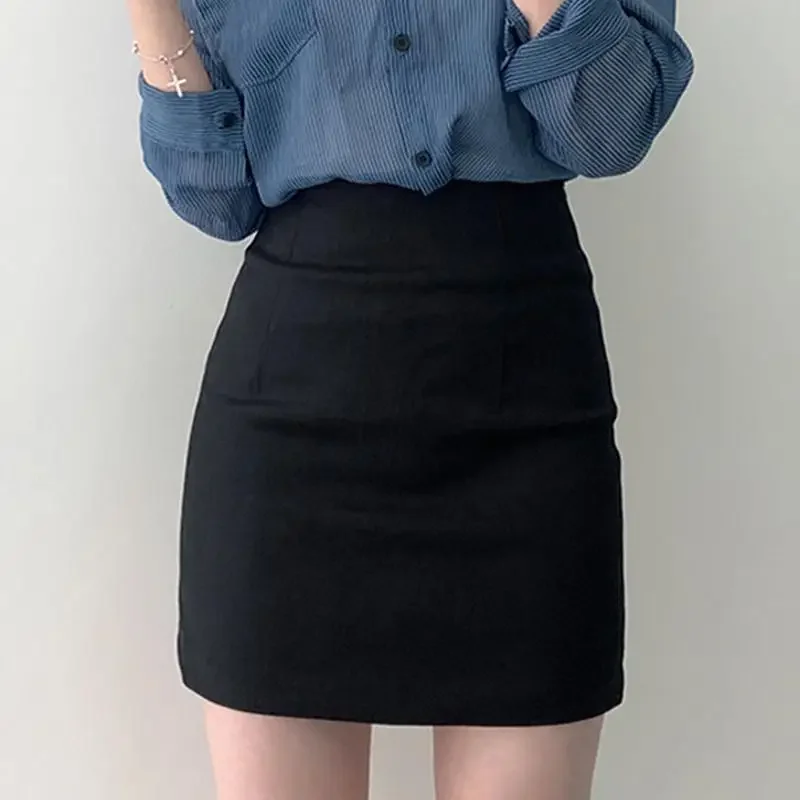

Spring Midi Skirt Women's High Waisted Short Skirt Skinny and Hip Hugging Skirt with a Tight Fitting Temperament