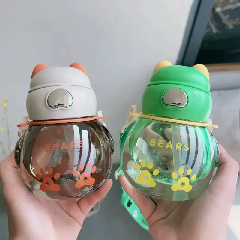 Детская бутылка для воды, 450 мл, форма медведя, герметичная соломенная чашка с милыми животными и силиконовой ручкой для школы малышей