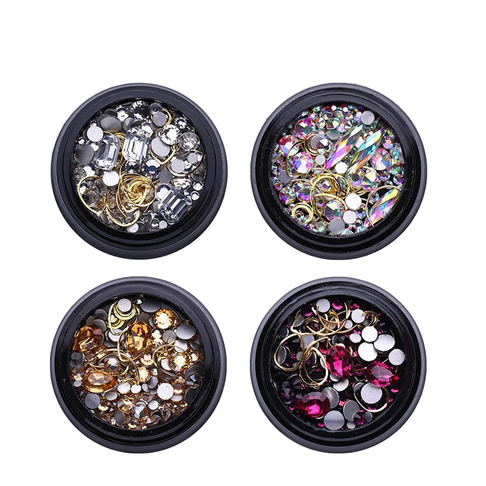 

4 шт., металлические шпильки с золотой луной, 3D стразы, блестящие драгоценные камни для украшения ногтей, полые подвески в форме сердца, наклейки для ногтей